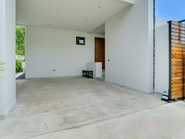 place photo 60