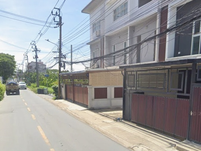 place photo 13