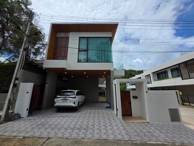 place photo 66