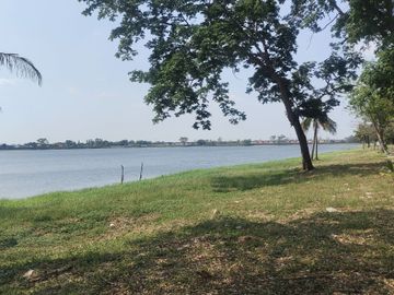 place photo 52