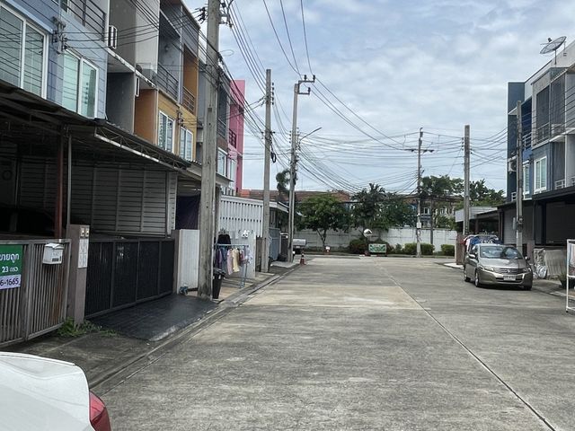 place photo 13