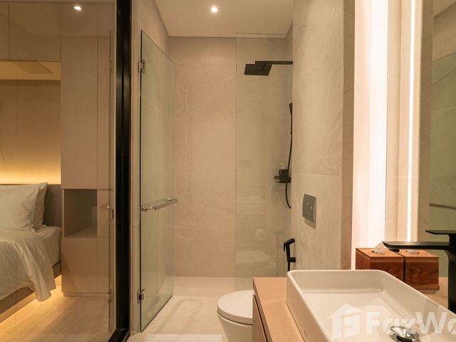 place photo 75
