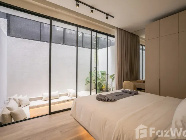 place photo 75