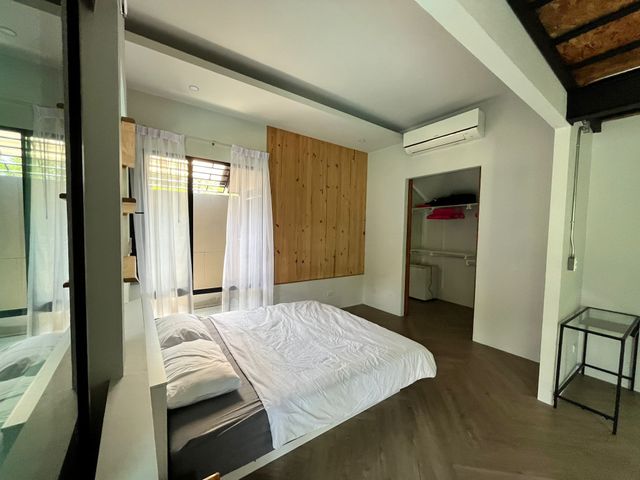 place photo 86