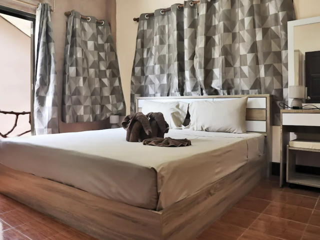 place photo 11