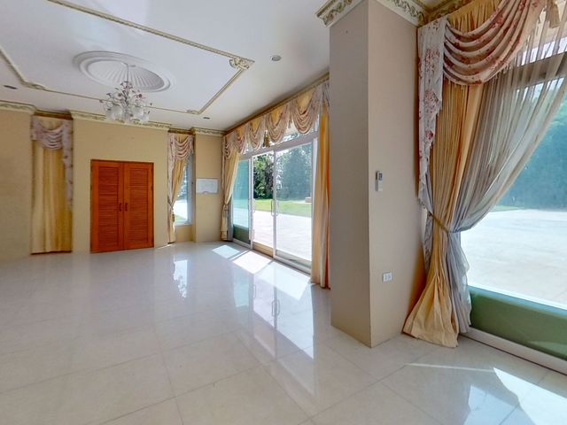 place photo 61