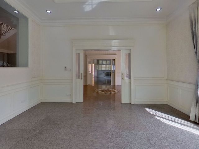 place photo 58