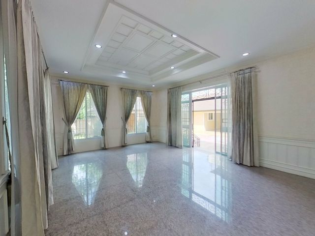 place photo 46