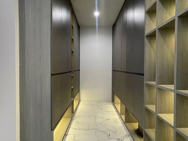 place photo 80
