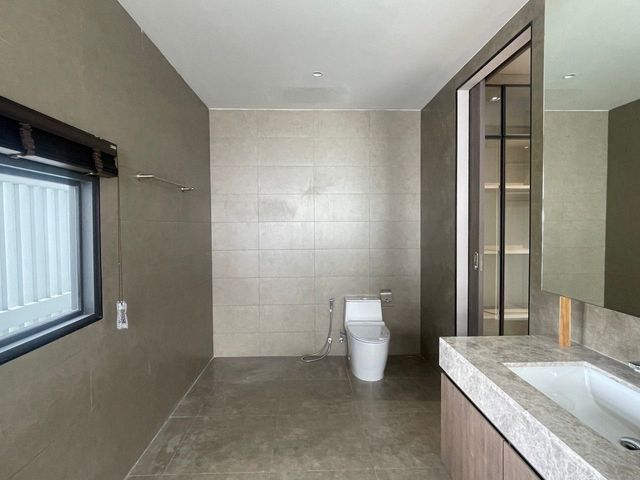 place photo 79