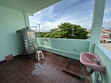 place photo 68