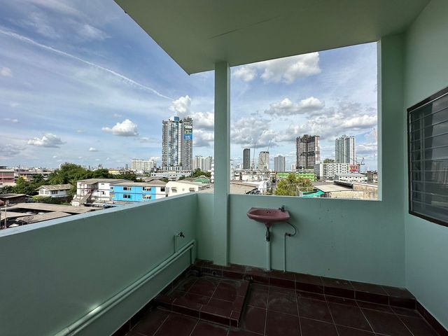 place photo 69