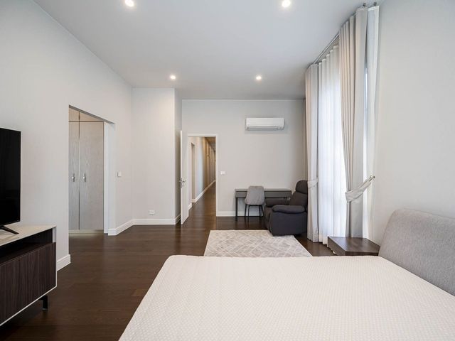 place photo 55