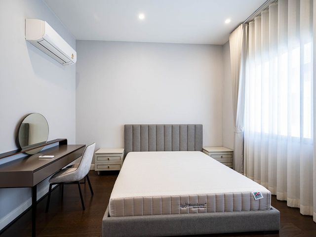 place photo 52