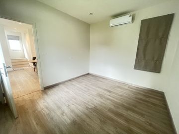 place photo 57