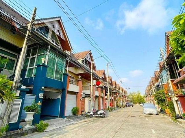place photo 45