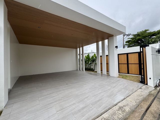 place photo 60
