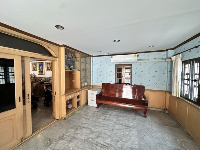 place photo 47