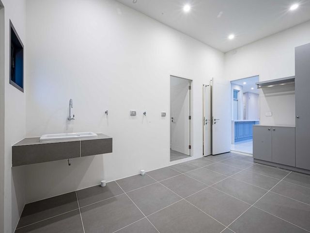 place photo 68