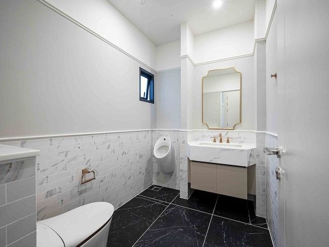 place photo 62