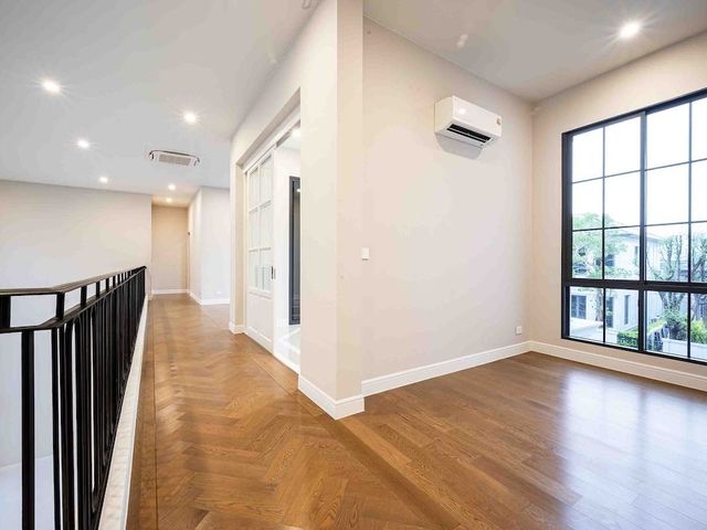 place photo 65