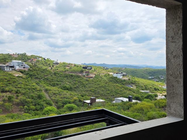 place photo 48