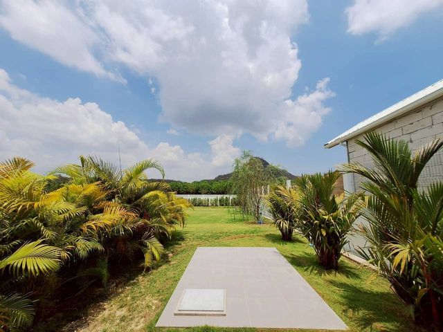 place photo 96