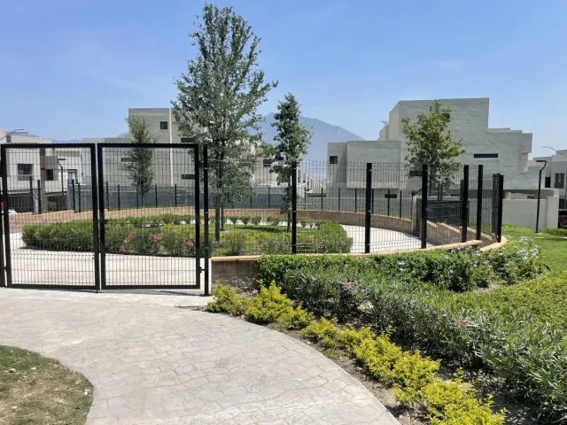 place photo 15
