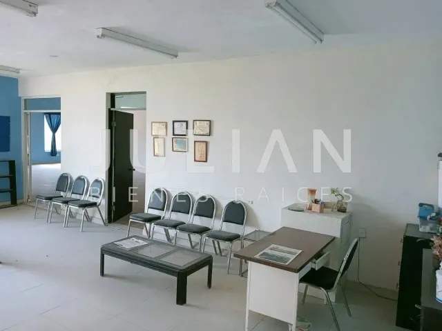 place photo 11