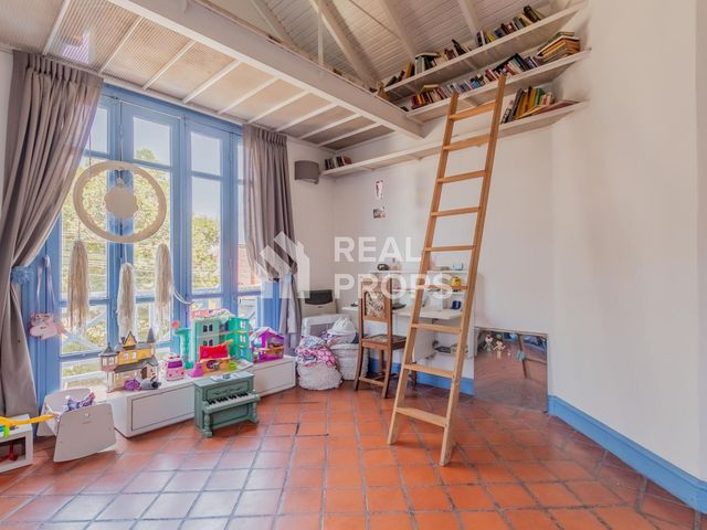 place photo 32