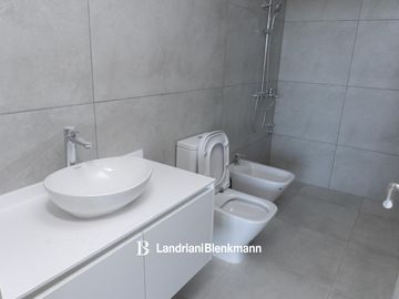 place photo 52