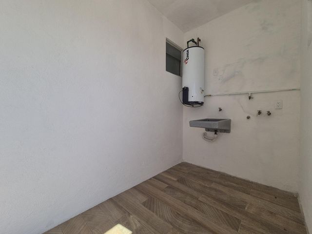 place photo 43