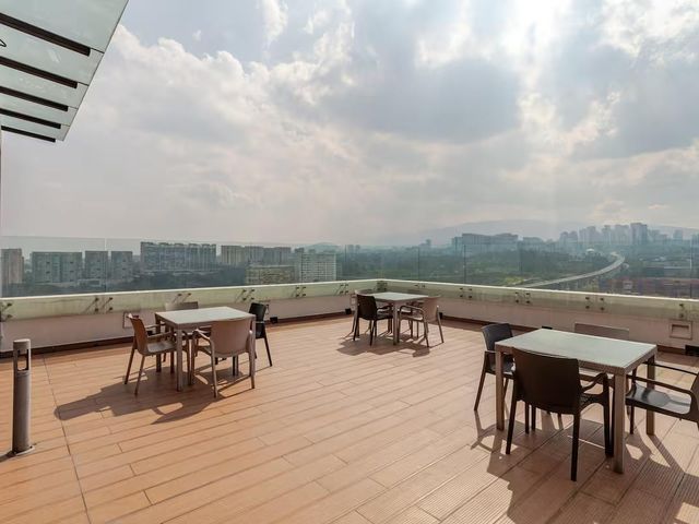 place photo 23