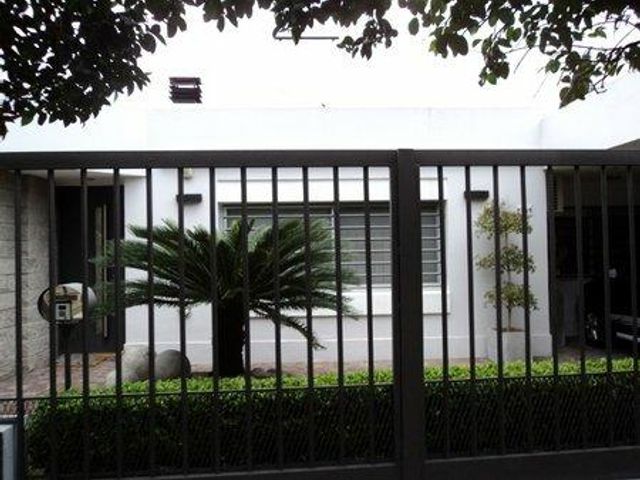 Casa en Temperley Este
