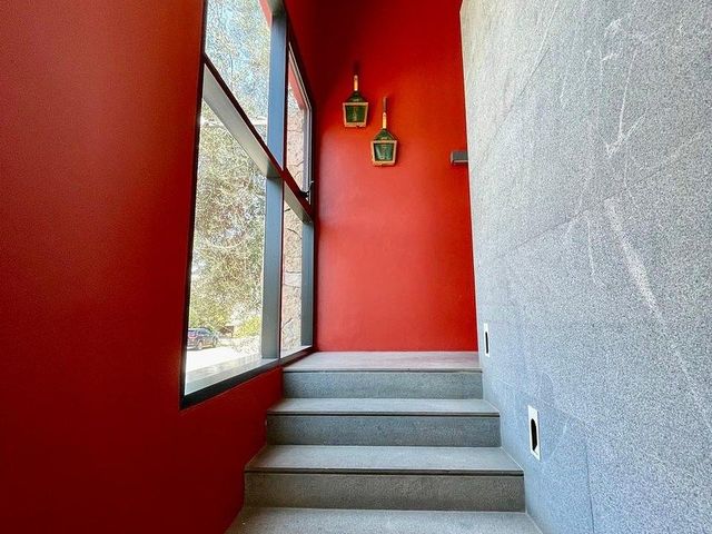 place photo 46