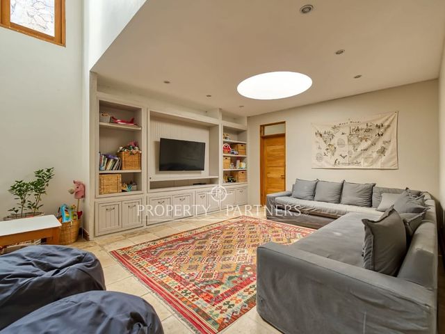 place photo 26