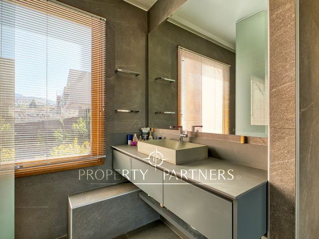 place photo 44