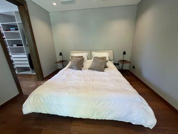 place photo 53