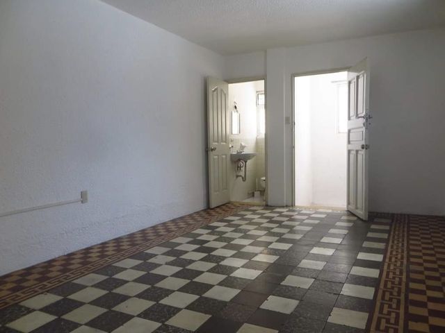 place photo 39