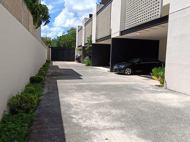 place photo 32