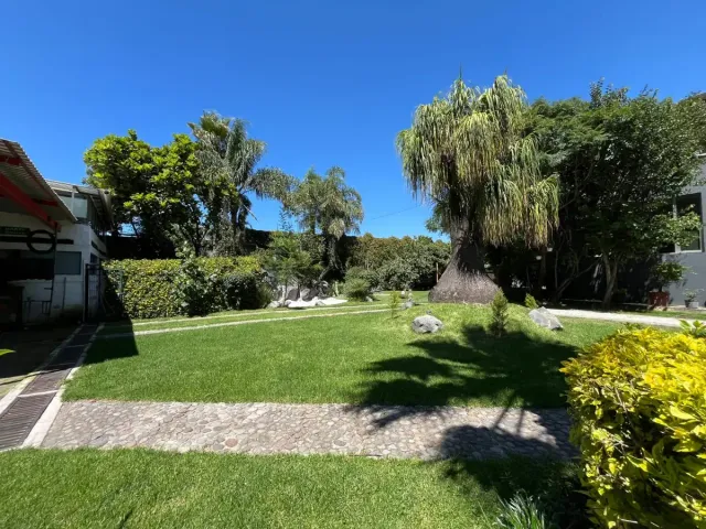 place photo 18