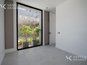 place photo 53