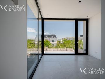 place photo 95