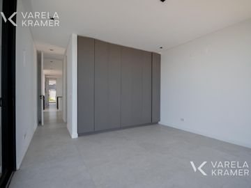 place photo 76