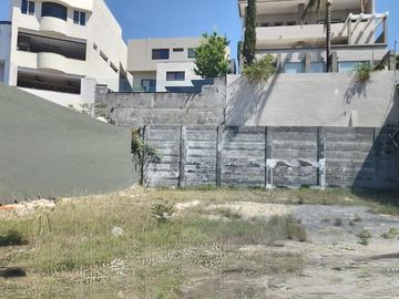 TERRENO RENTA CONTRY MONTERREY