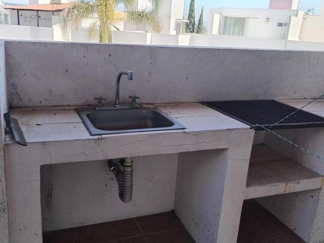 place photo 55