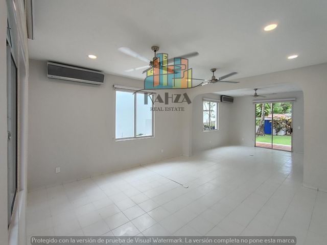 place photo 55