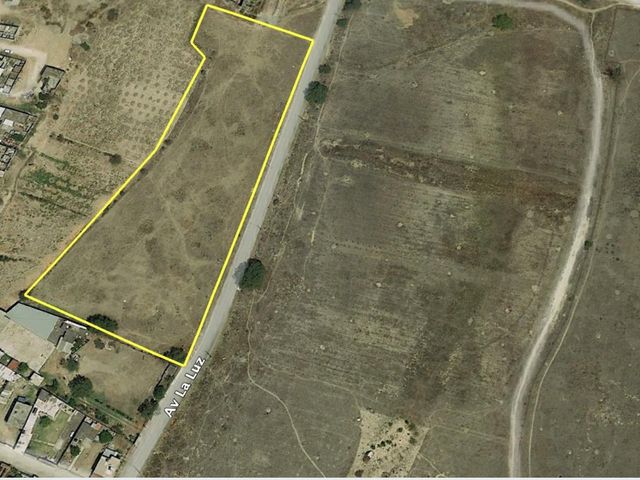 TERRENO EN RENTA O VENTA EN TEPOTZOTLÁN