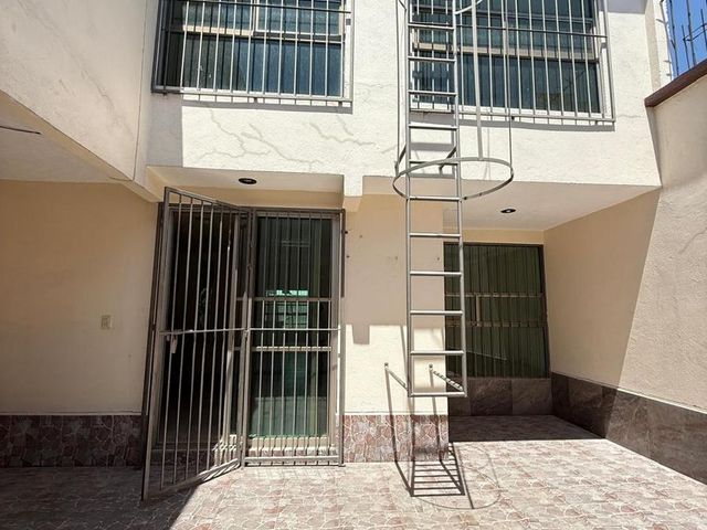 place photo 40