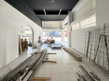 place photo 18